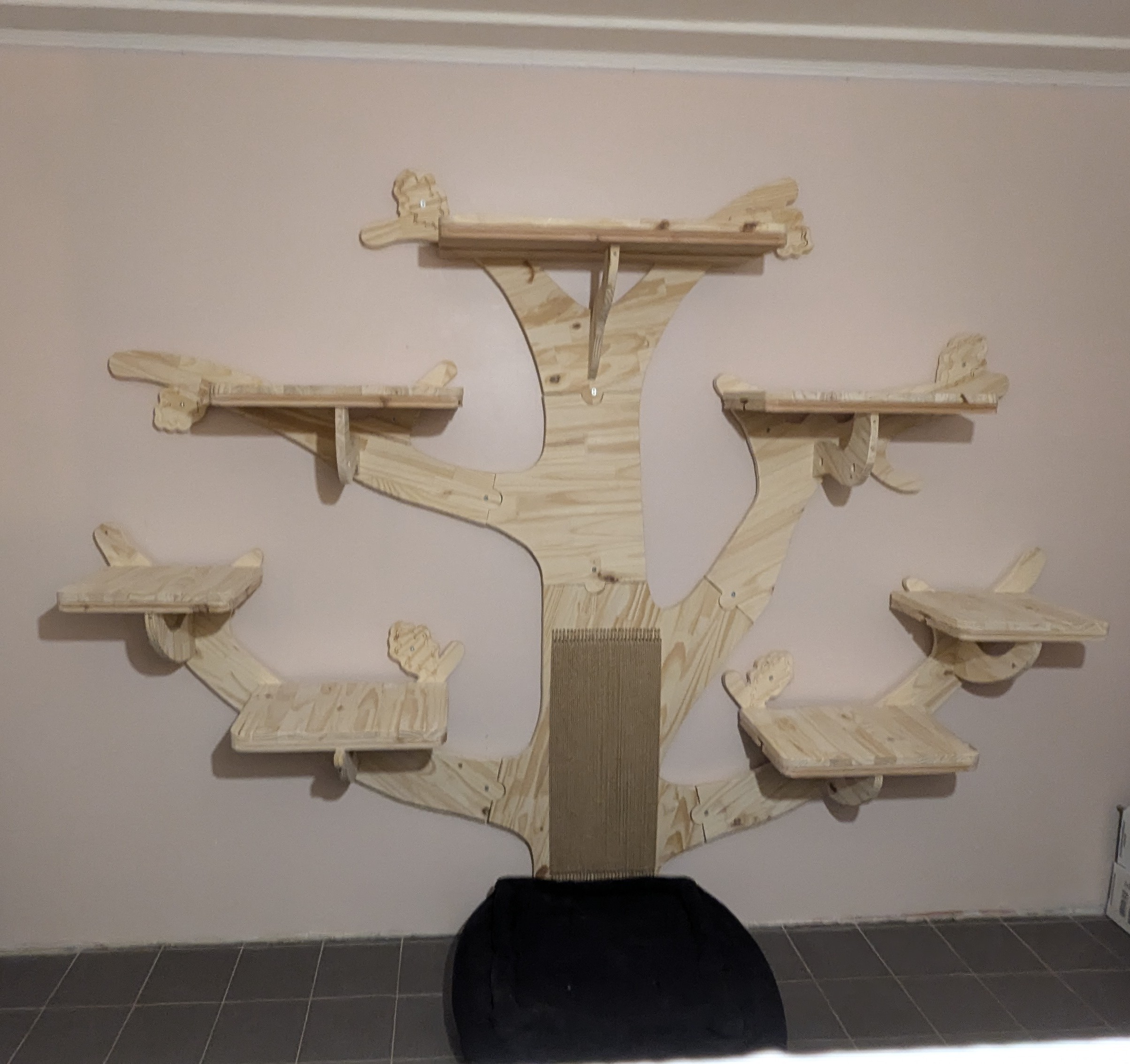 Meuble à litière en bois, discret, pratique et facile à nettoyer